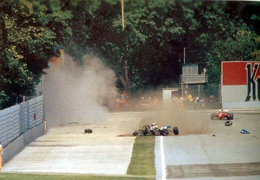 Químico Bonito violencia Ayrton Senna, en el abrazo frío de Tamburello – Hyperbole