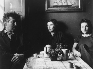Al principio era ELLA: Robert Graves y la mujer - Hyperbole