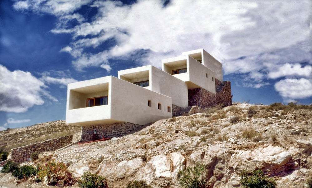 Casa Fisac, bahía de Mazarrón, Isla Plana, 1964-68 – Hyperbole